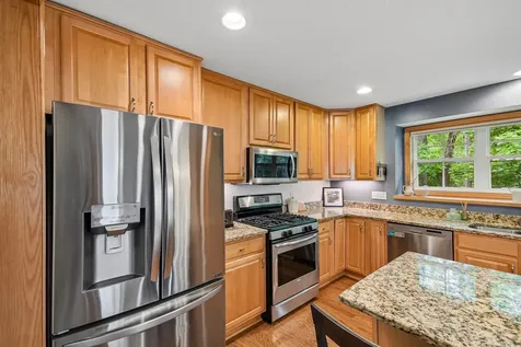 1026 Saint Johns Bay Woodbury MN 55129