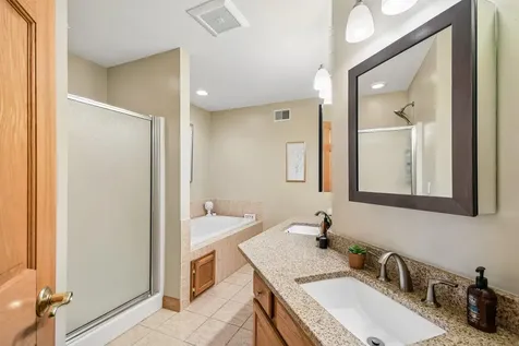 1026 Saint Johns Bay Woodbury MN 55129