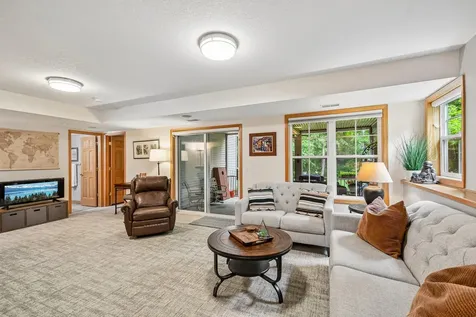 1026 Saint Johns Bay Woodbury MN 55129