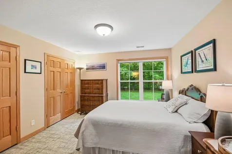 1026 Saint Johns Bay Woodbury MN 55129