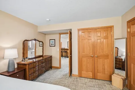 1026 Saint Johns Bay Woodbury MN 55129
