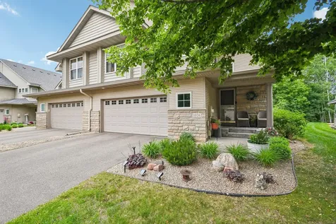 1026 Saint Johns Bay Woodbury MN 55129