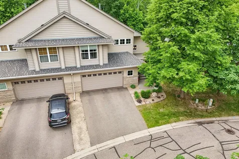 1026 Saint Johns Bay Woodbury MN 55129