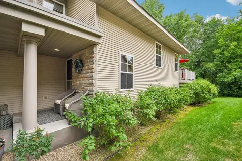1026 Saint Johns Bay Woodbury MN 55129