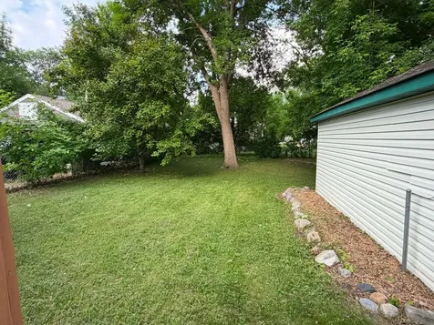 1015 12th Street N Fargo ND 58102