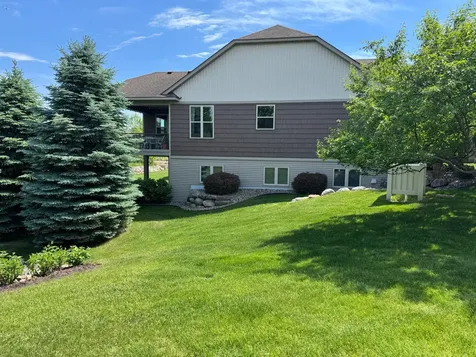 10788 Lyndale Bluffs Trail Bloomington MN 55420
