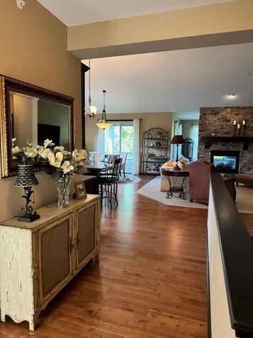 10788 Lyndale Bluffs Trail Bloomington MN 55420