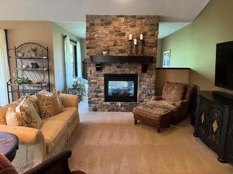 10788 Lyndale Bluffs Trail Bloomington MN 55420