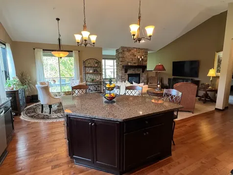 10788 Lyndale Bluffs Trail Bloomington MN 55420