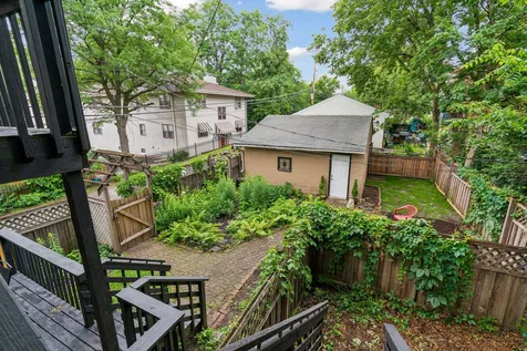 72 Saint Albans Street N Saint Paul MN 55104