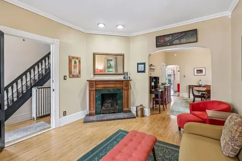 72 Saint Albans Street N Saint Paul MN 55104