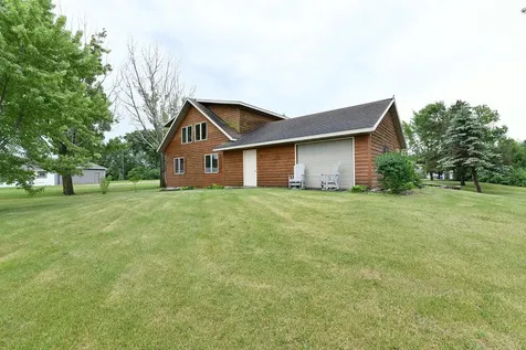 708 N Shore Drive Battle Lake MN 56515