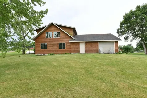 708 N Shore Drive Battle Lake MN 56515