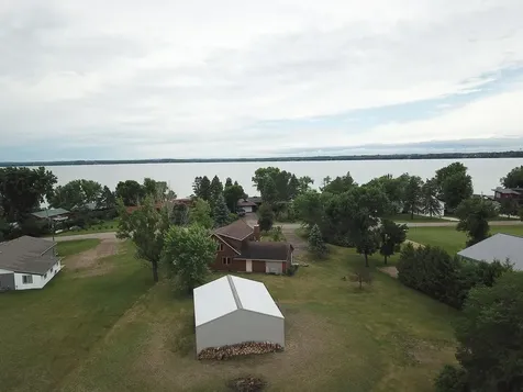 708 N Shore Drive Battle Lake MN 56515