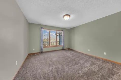 10408 Eagle Pointe Trail Woodbury MN 55129