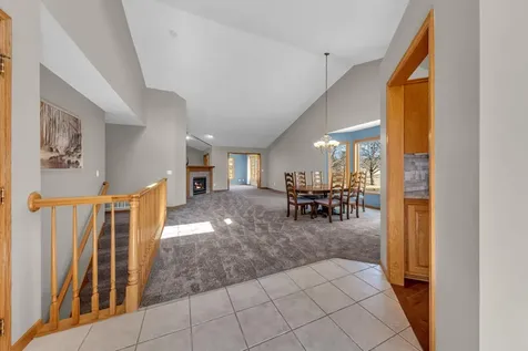 10408 Eagle Pointe Trail Woodbury MN 55129