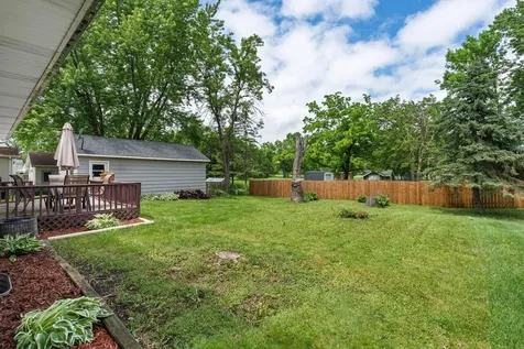 213 7th Avenue NE Waseca MN 56093