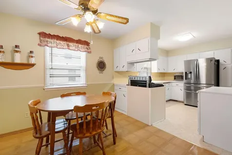 213 7th Avenue NE Waseca MN 56093
