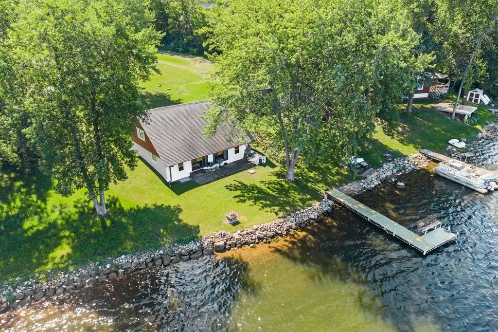 10525 Grunwald Avenue NW Maple Lake MN 55358