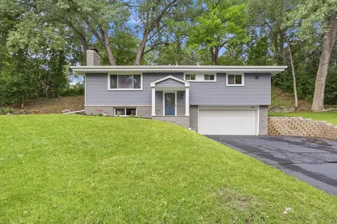 1325 Castle Court Golden Valley MN 55427