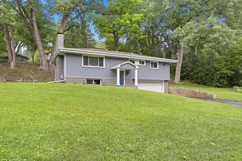 1325 Castle Court Golden Valley MN 55427