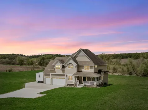 25735 Highview Avenue Farmington MN 55024