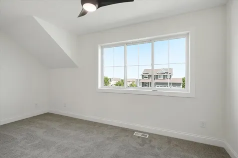 4012 Savanna Court Chaska MN 55318
