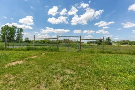 3658 Millersburg Boulevard Faribault MN 55021