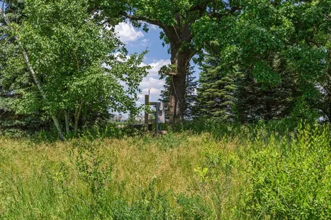 3658 Millersburg Boulevard Faribault MN 55021