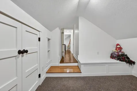 302 1st Street NW Dodge Center MN 55927