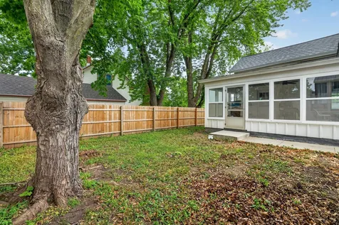 302 1st Street NW Dodge Center MN 55927