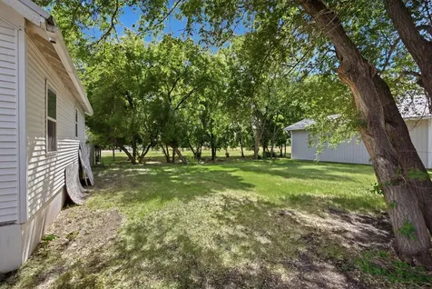 2002 2nd Avenue S Fargo ND 58103