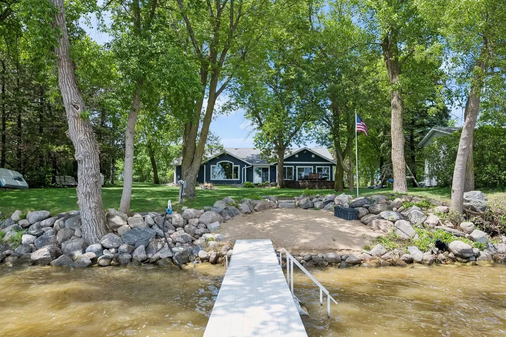 20909 72nd Street NW Pennock MN 56279