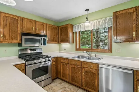 12725 Ethelton Way Apple Valley MN 55124