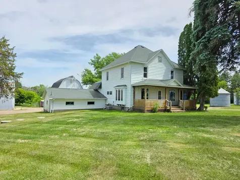 50430 315th Avenue Elgin MN 55932