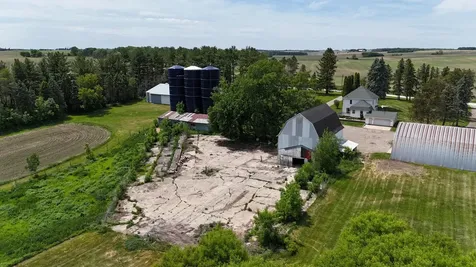 50430 315th Avenue Elgin MN 55932