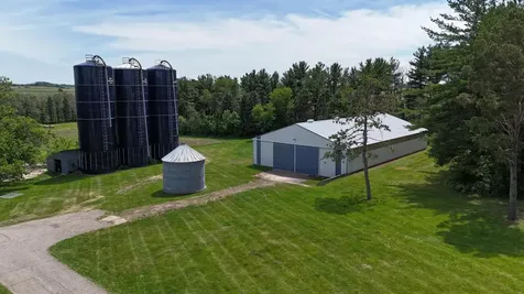 50430 315th Avenue Elgin MN 55932
