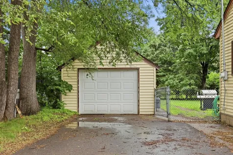 5732 Adair Avenue N Crystal MN 55429