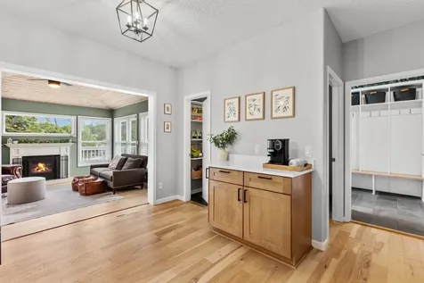 1119 Bluff Pass S Chaska MN 55318