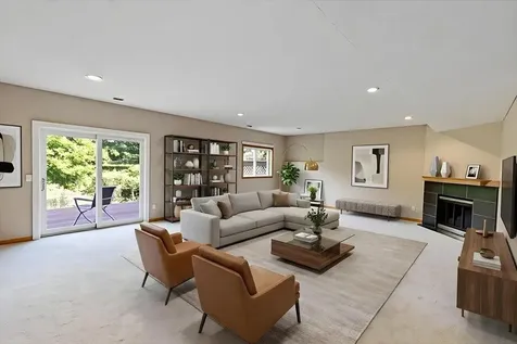 10548 Spyglass Drive Eden Prairie MN 55347
