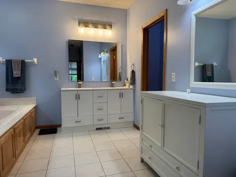 10548 Spyglass Drive Eden Prairie MN 55347