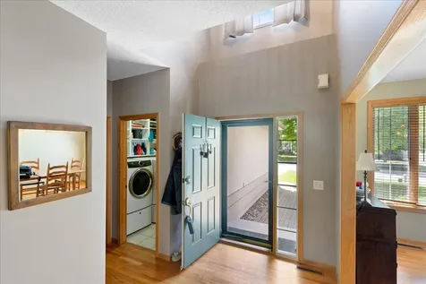 10548 Spyglass Drive Eden Prairie MN 55347