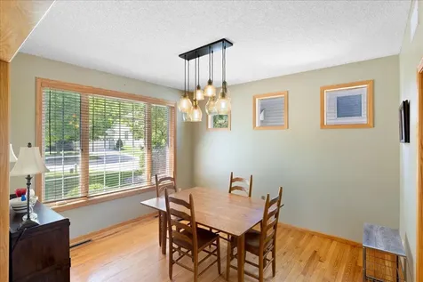 10548 Spyglass Drive Eden Prairie MN 55347