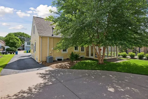 4312 Oakdale Avenue S Edina MN 55424