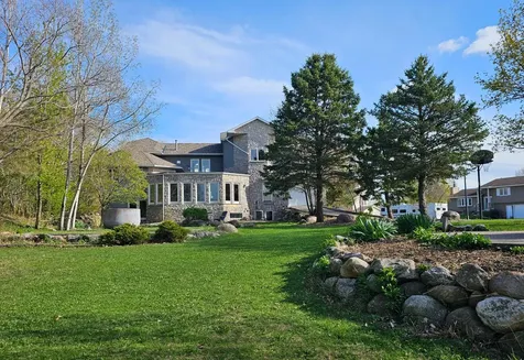 1209 Lewis SW Hutchinson MN 55350