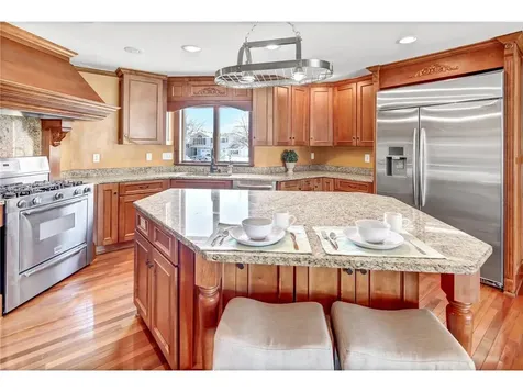 1209 Lewis SW Hutchinson MN 55350