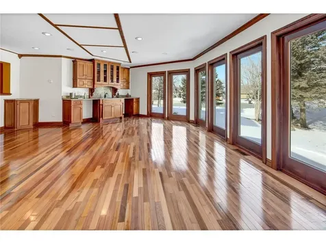 1209 Lewis SW Hutchinson MN 55350