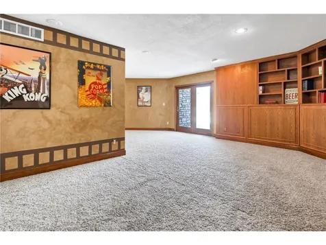 1209 Lewis SW Hutchinson MN 55350