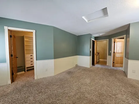 1209 Lewis SW Hutchinson MN 55350