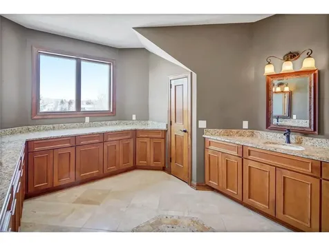 1209 Lewis SW Hutchinson MN 55350